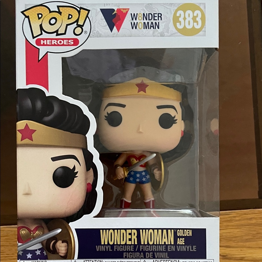 Funko Pop Wonder Woman Golden Age Vinyl Figure